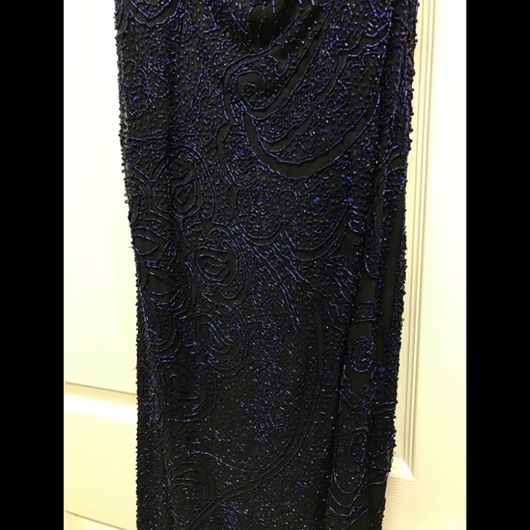 Gorgeous beaded strapless dress - Picture 2 of 4